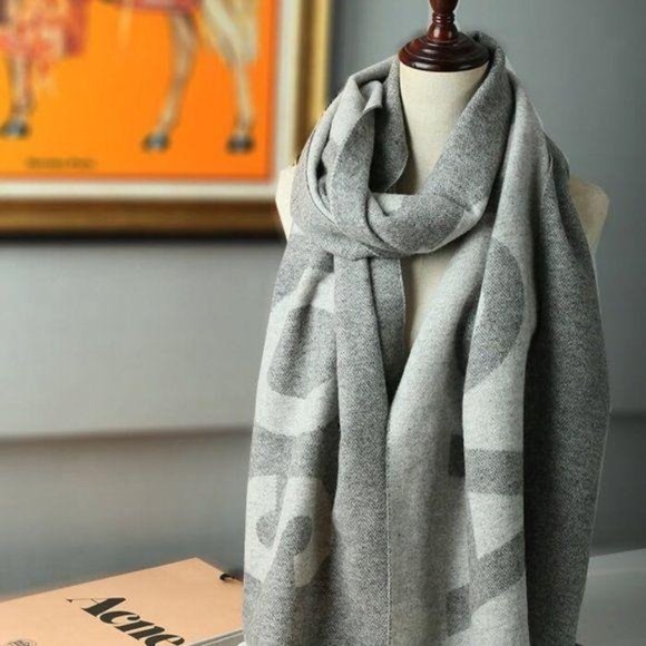Acne studios Big logo wool scarf NWT Authentic